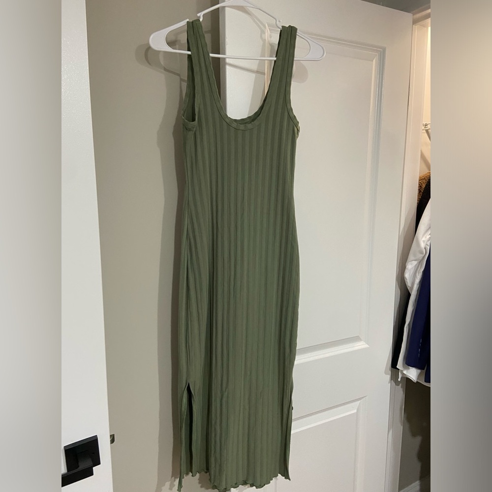 Ribbed dress